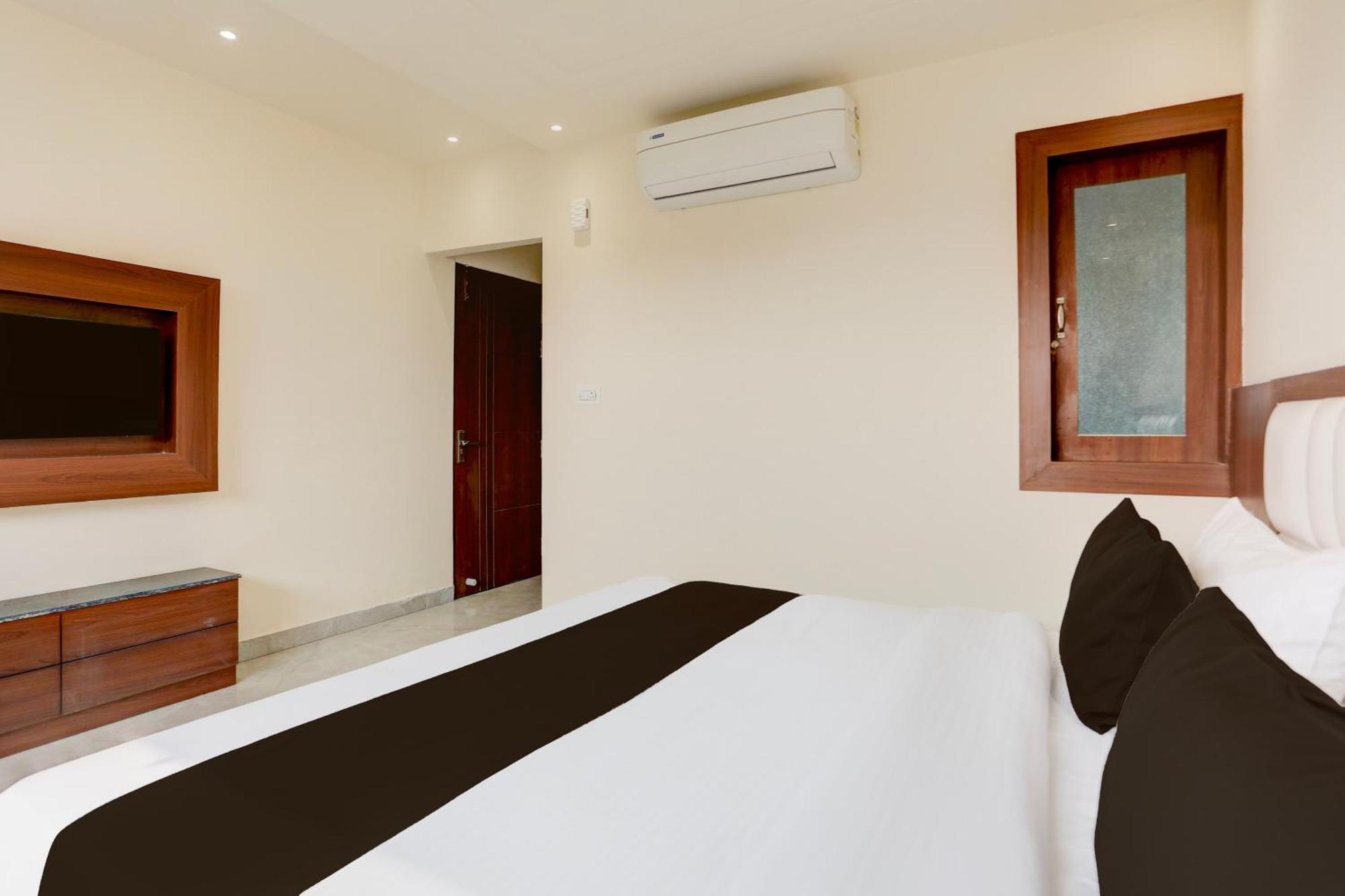 Super Townhouse Taj Nagri Phase 2 Formerly Grand Rivera Tājganj المظهر الخارجي الصورة